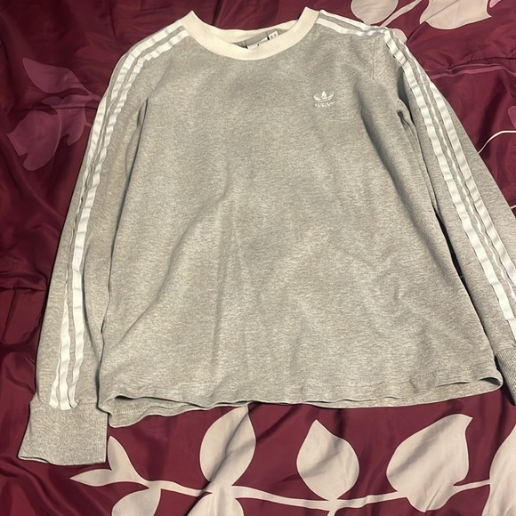 Grey adidas long sleeved shirt - Picture 5 of 5